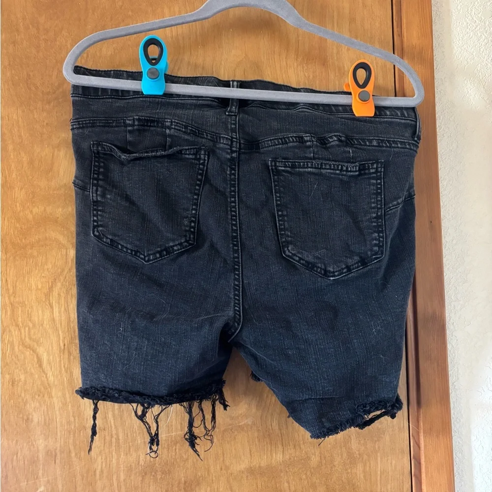Torrid Black Denim Shorts - Picture 2 of 4